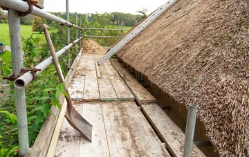 advantages of Angus thatch roofing